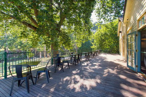 Oscar's On The Yarra - Accommodation Cooktown 1