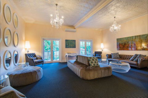 Oscar's On The Yarra - Accommodation Cooktown 3