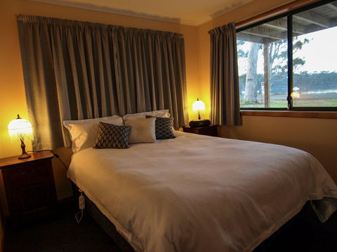 Burilda Waters - Accommodation Cooktown 2