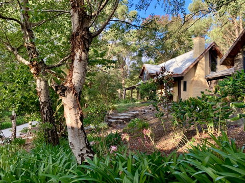 Emerald Star Cottages - Accommodation Cooktown 4