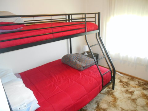 Family Ties - Accommodation Cooktown 6