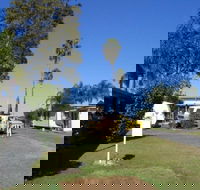 Browns Caravan Park - Accommodation Cooktown