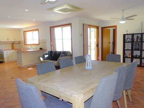 Marina Pathway - Accommodation Cooktown 3