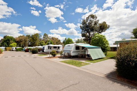 RACV Cobram Resort - Accommodation Cooktown 4