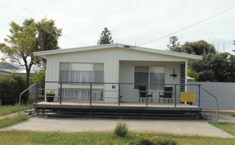 Searenity Now - Accommodation Cooktown 0