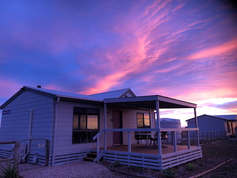 Tarnasey Farm - Schilling's Shack - Accommodation Cooktown 2