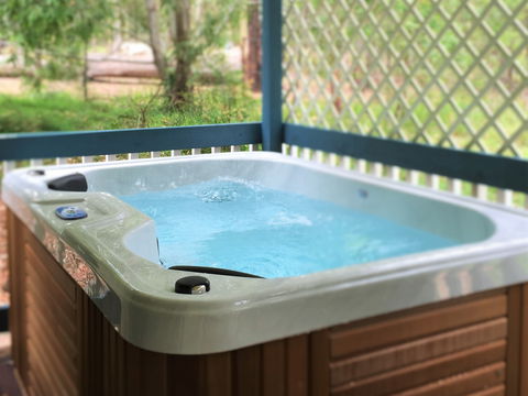 Telegraph Retreat Cottages - Accommodation Cooktown 2