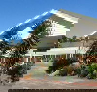 Tuckerbox Motor Inn - Accommodation Cooktown