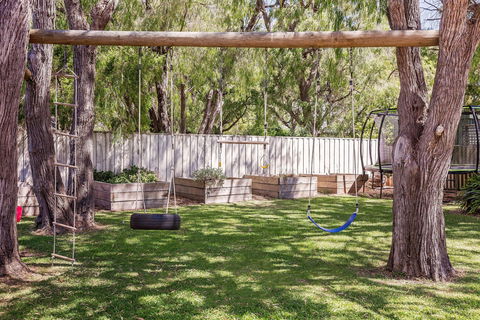 Baudin On Bay - Accommodation Cooktown 8