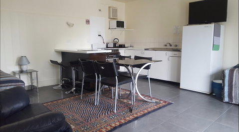Meeniyan Motel And Bike Hire - Accommodation Cooktown 3