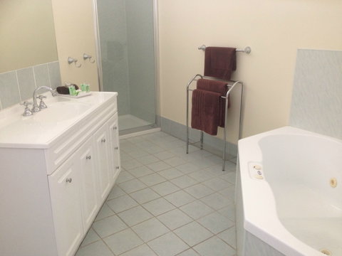 Meeniyan Motel And Bike Hire - Accommodation Cooktown 5