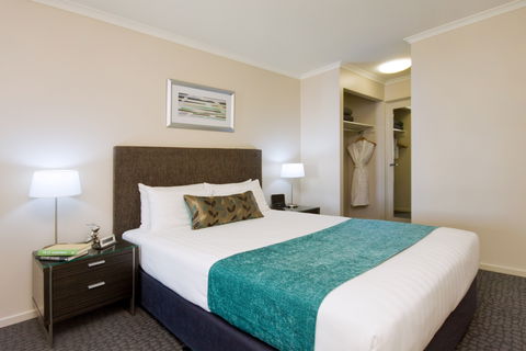 Pacific Suites Canberra - Accommodation Cooktown 6