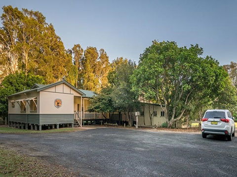 Swamp House And Bunkhouse - Accommodation Cooktown 0