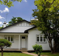 The Sampson - Orange - Accommodation Cooktown
