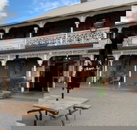 The Sheffield Hotel Tasmania - Accommodation Cooktown