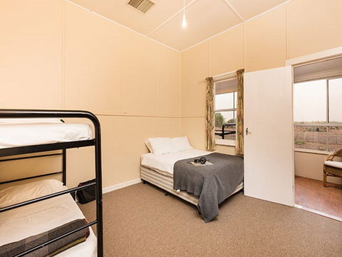 Willandra Cottage - Accommodation Cooktown 5