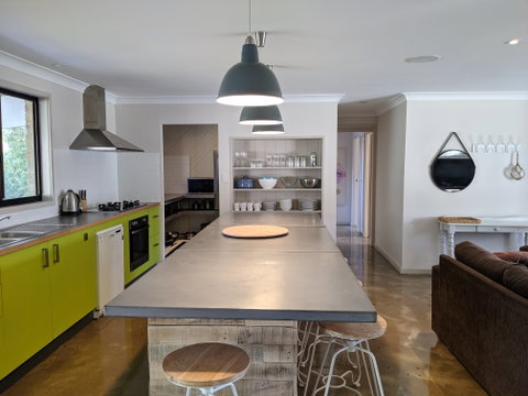 Aloha - Accommodation Cooktown 2