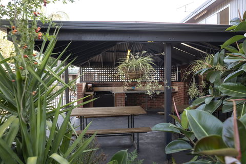 BIG4 Albury Tourist Park - Accommodation Cooktown 2