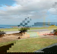 Jay Jay's Beach House - Accommodation Cooktown