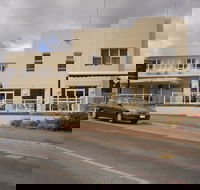 Neptune Grand Hotel - Accommodation Cooktown