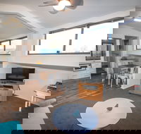 The Loft at Smoko Rise - Accommodation Cooktown