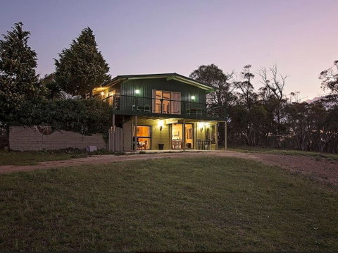 The Range - Accommodation Cooktown 0