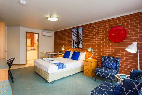 Yackandandah Motor Inn - Accommodation Cooktown 2