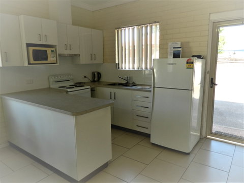 API Pelican Beach Front Apartments Kalbarri - Accommodation Cooktown 1