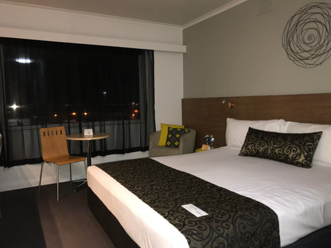 Burnie Central TownHouse Hotel - Accommodation Cooktown 2