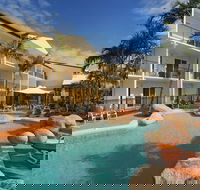 Cairns Queenslander Hotel and Apartments - Accommodation Cooktown
