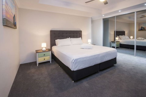 Fairway Lakeside - Accommodation Cooktown 1