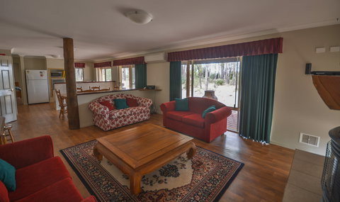 The Grove Distillery And Brewery - Accommodation Cooktown 1