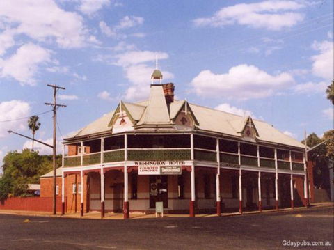 The Wellington Hotel - Closed Until Further Notice - Accommodation Cooktown 0