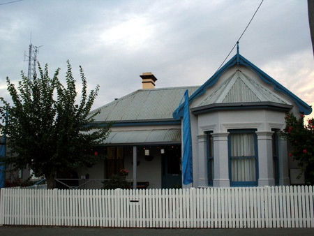 Bayview Backpackers YHA - Accommodation Cooktown 2