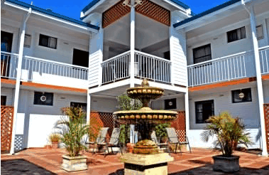 Dolphin Lodge - Accommodation Cooktown 3