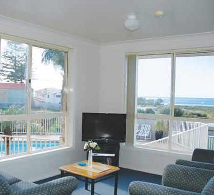 Captains Quarters - Accommodation Cooktown 2