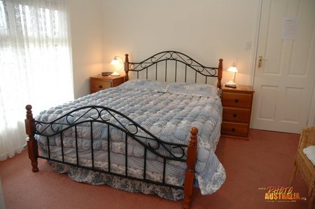 The Terrace Bed & Breakfast - Accommodation Cooktown 5