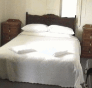 Ayr Sailean - Accommodation Cooktown