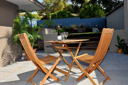 Waikiki Beach Bed And Breakfast - Accommodation Cooktown 5