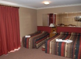 Southern Cross Motor Inn - Accommodation Cooktown 1
