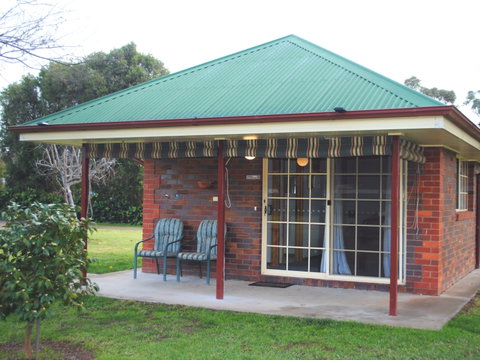 Factory Lane Bed & Breakfast - Accommodation Cooktown 0
