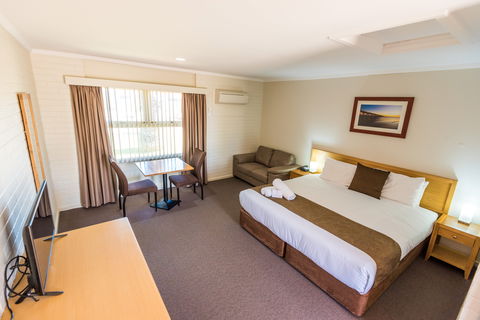 Hospitality Carnarvon, SureStay Collection By Best Western - Accommodation Cooktown 0