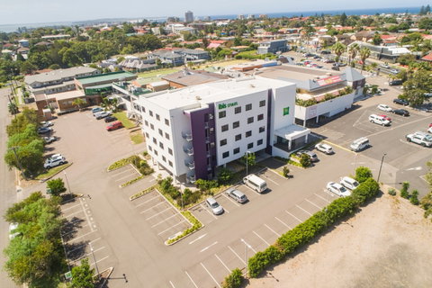 Ibis Styles The Entrance - Accommodation Cooktown 1