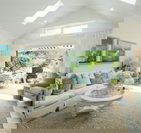 Stylish Interiors in the Bay - Accommodation Cooktown