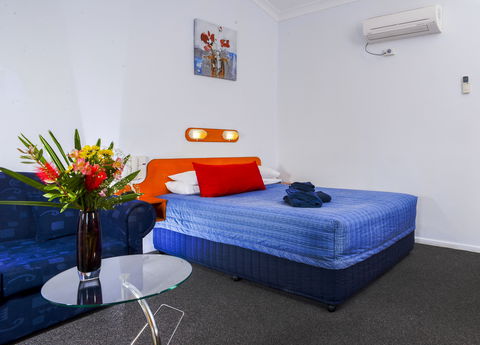 The Rest Point Motor Inn And Hereford Steakhouse Char Grill - Accommodation Cooktown 2