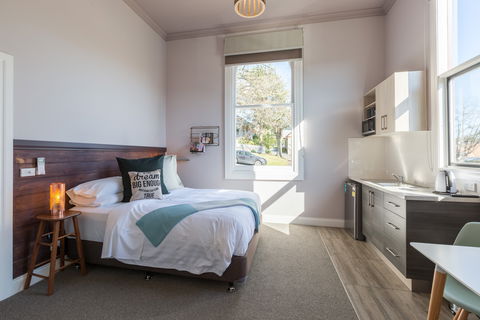 The Old Mechanics - Accommodation Cooktown 2