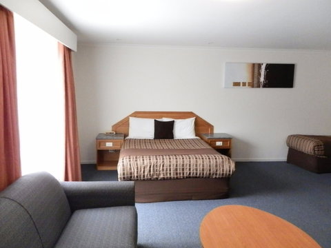Thunderbird Motel - Accommodation Cooktown 2