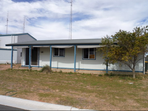 Wallaroo Waves - Accommodation Cooktown 0