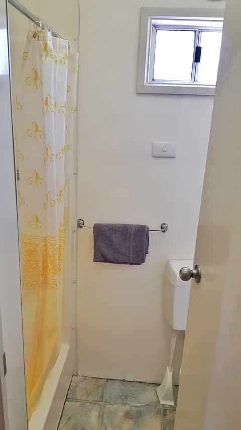 Willow Springs The Governess' Cabin - Accommodation Cooktown 2