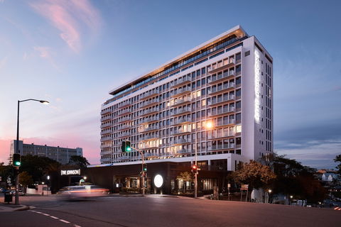 Art Series - The Johnson - Accommodation Cooktown 1